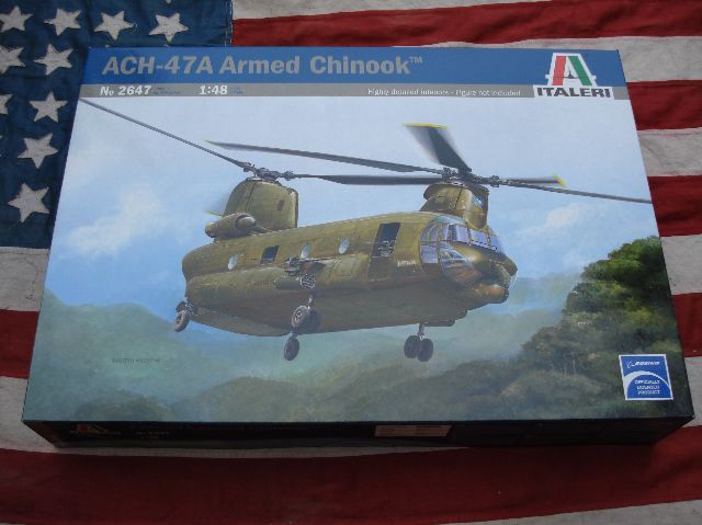 Italeri 2647  ACH-47A Armed Chinook